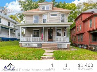 1216 20th St, Rock Island, IL