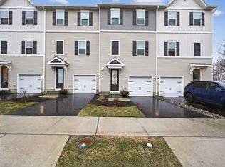 44 Basswood St, Berlin, NJ 08009
