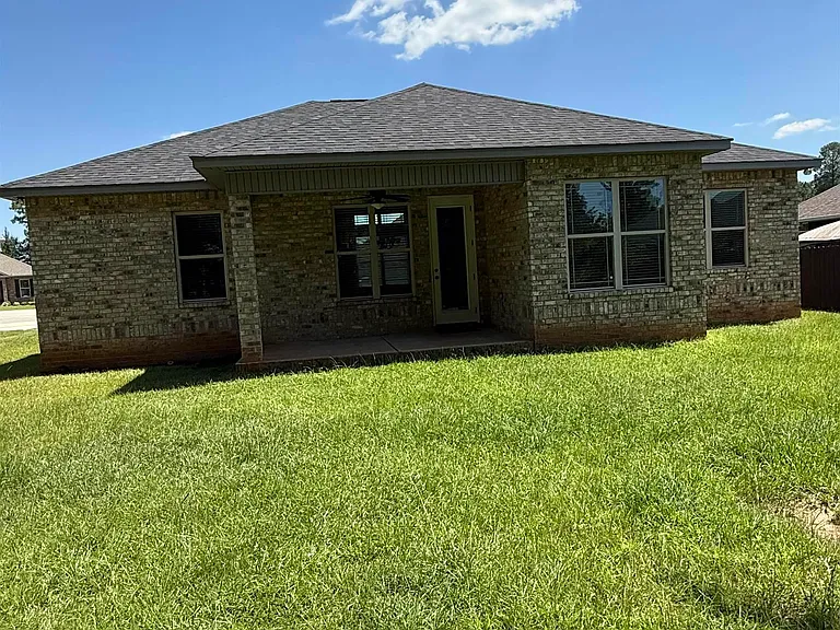 103 Hattie Ct — Photo 18