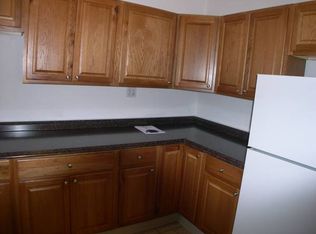 17 Coligni Ave APT 1, New Rochelle, NY 10801