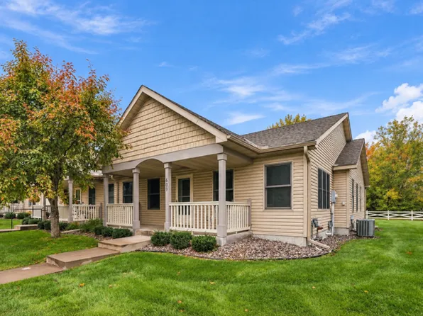 609 Vine Ln, Monticello, MN 55362