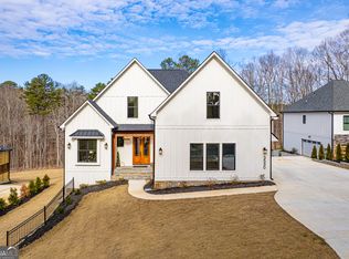 3590 Fleming Dr, Cumming, GA 30041