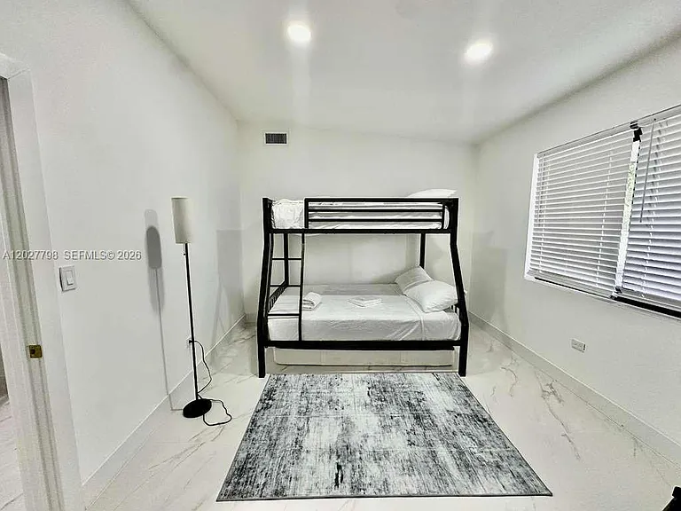 415 NW 133rd St — Photo 49