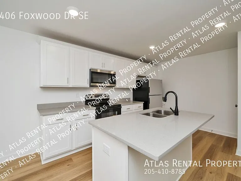 4406 Foxwood Dr — Photo 9