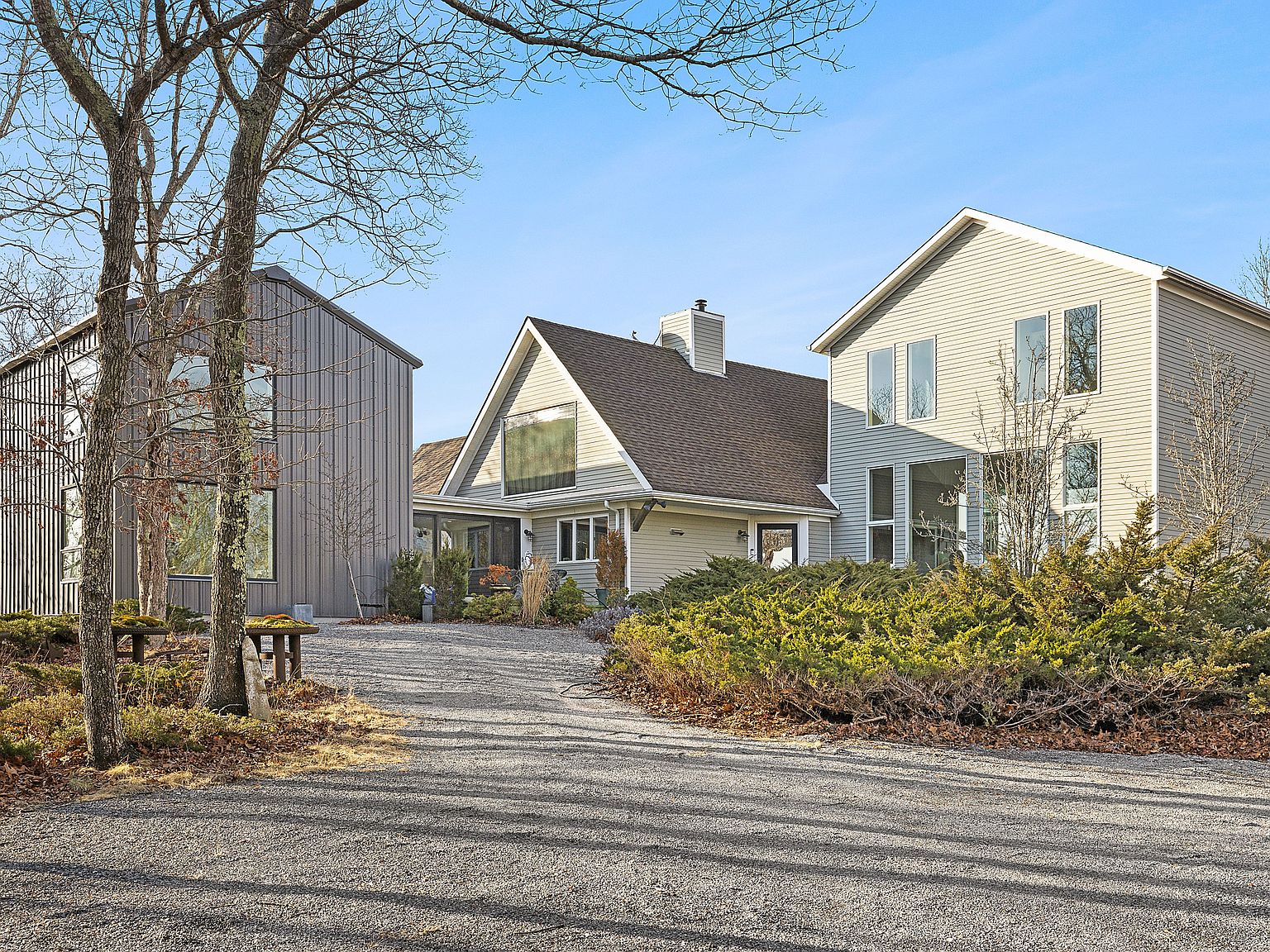 483 Middle Line Hwy, Sag Harbor, NY 11963 | Zillow