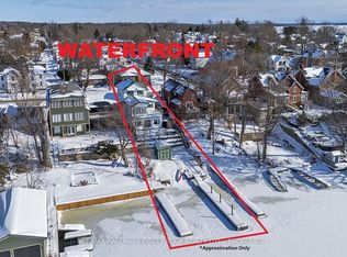 370 Stone St S, Gananoque, ON K7G 2A4