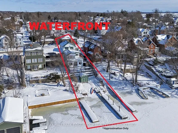 370 Stone St S, Gananoque, ON K7G 2A4