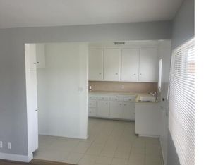 1360 W 38th St, Los Angeles, CA 90062