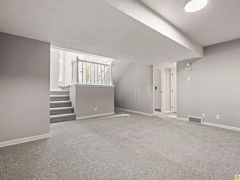 14614 Borman St — Photo 17