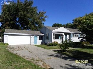 5328 W Court St, Flint, MI 48532