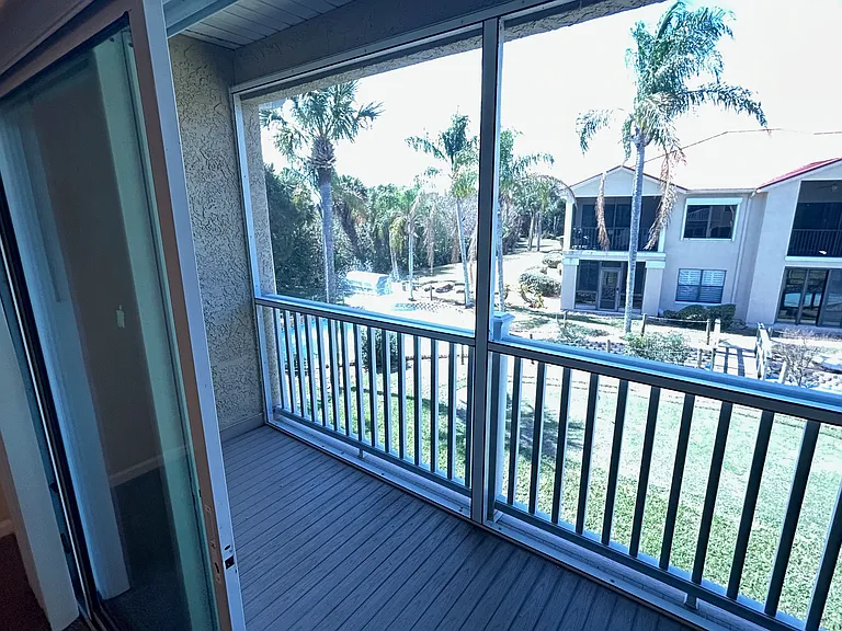 403 Bouchelle Dr #208 — Photo 8