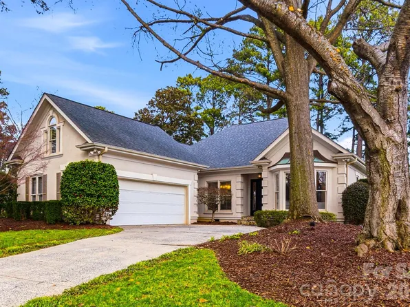 17206 Players Ridge Dr, Cornelius, NC 28031