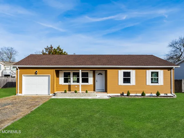 30 Oak Leaf Drive, Little Egg Harbor, NJ 08087