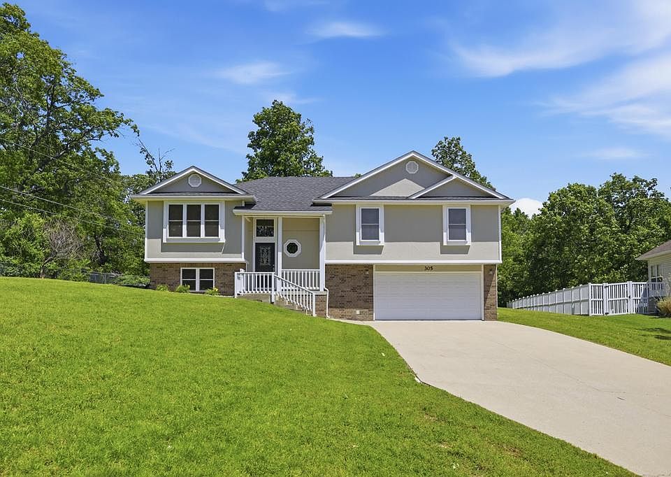 1st image of 305 Sherri Lane