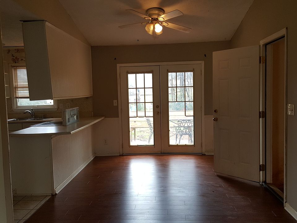 1st image of 1894 Suwanee Ter