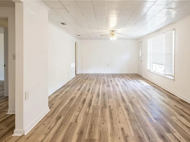 1329 Gorman Rd — Photo 5