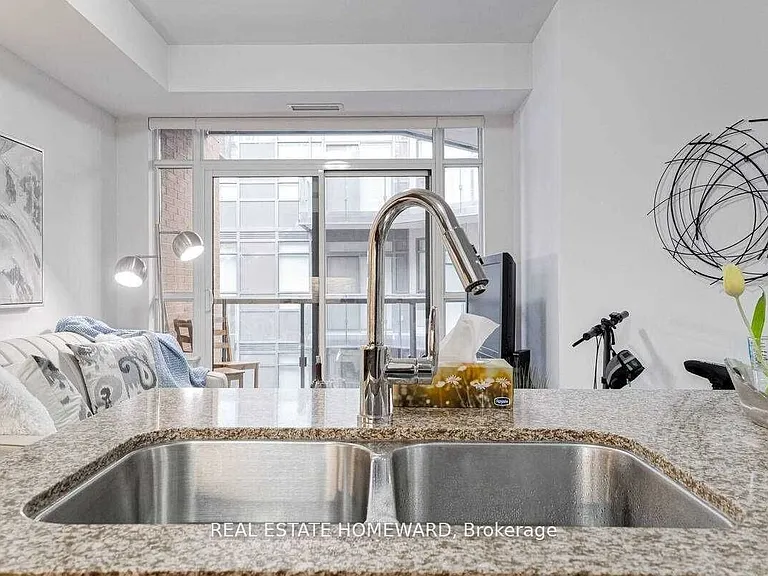 25 Fontenay Ct #418 — Photo 13