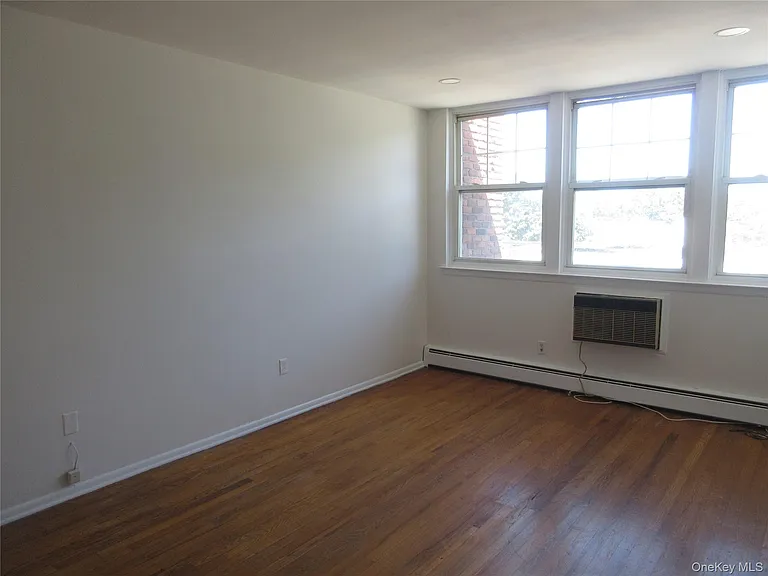 108 Coolidge St — Photo 21