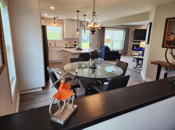 2174 Island Ct, Lino Lakes, MN 55038