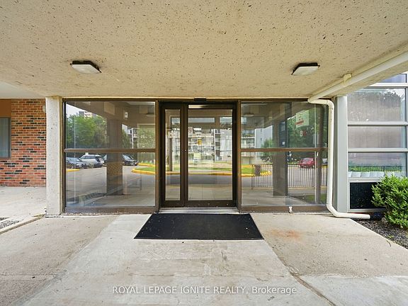 4th image of 3380 Eglinton Ave E #903