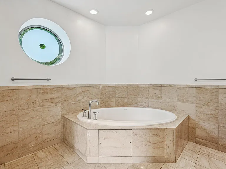 8100 River Rd #210A — Photo 26