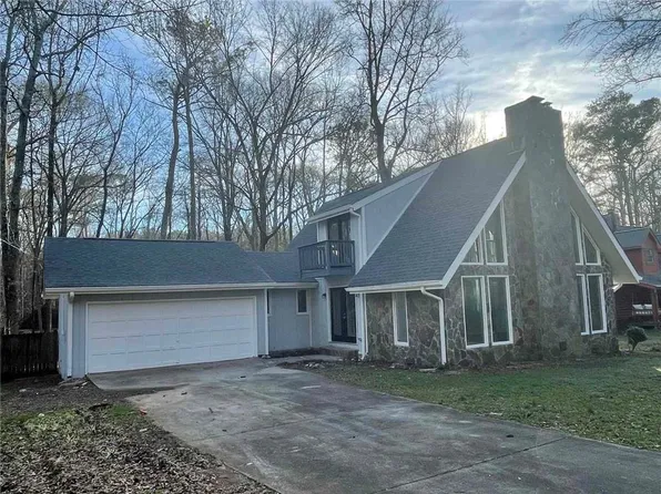 2105 Honeybee Creek Dr, Griffin, GA 30224