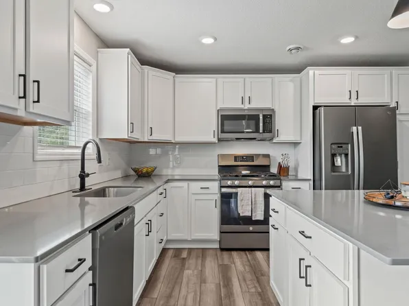 8731 Park Ave NE, Otsego, MN 55330