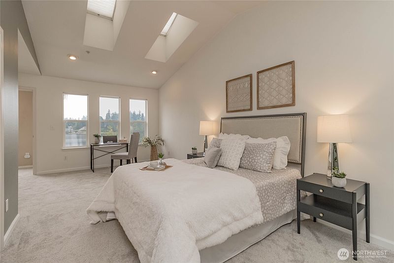 5th image of 2311 Milton Way #E