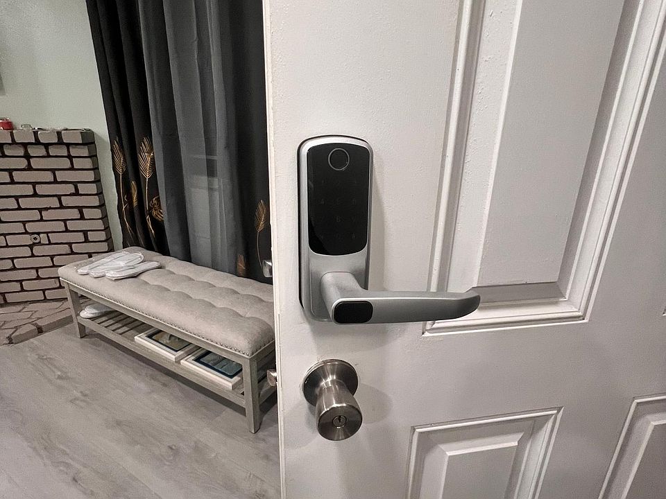 Keyless entrance
