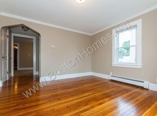 27 Barnes St #1, Waltham, MA 02453
