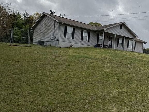 2nd image of 11766 Wedgewood Ln