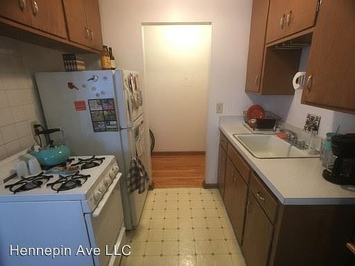 2nd image of 3514 Hennepin Ave APT 203