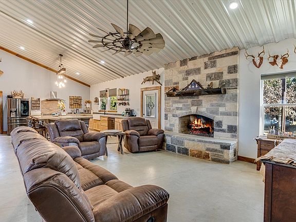 2nd image of 5450 CR 202