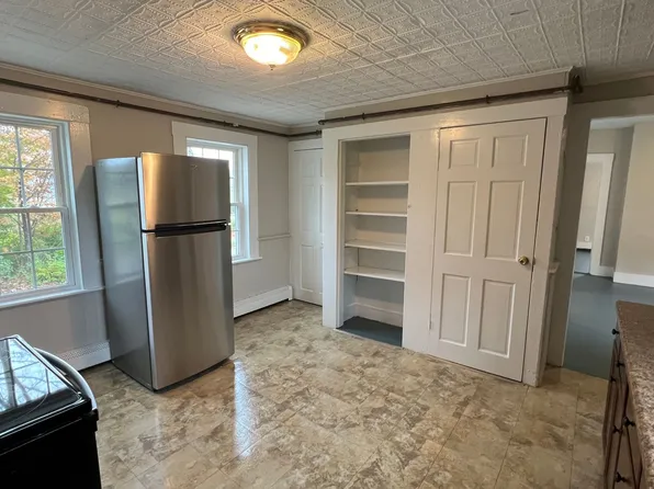 278 Main St #A, Durham, NH 03824