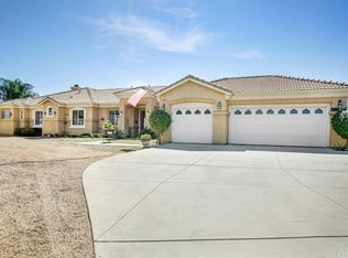 17897 Pony Butte Ct, Lake Mathews, CA 92570
