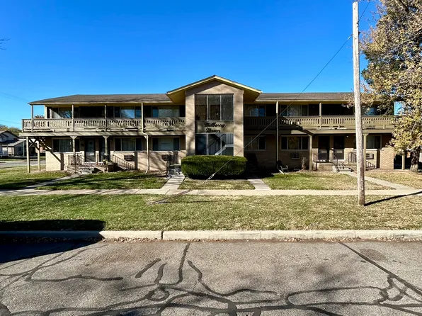 2254 1st St Unit 12, Wyandotte, MI 48192