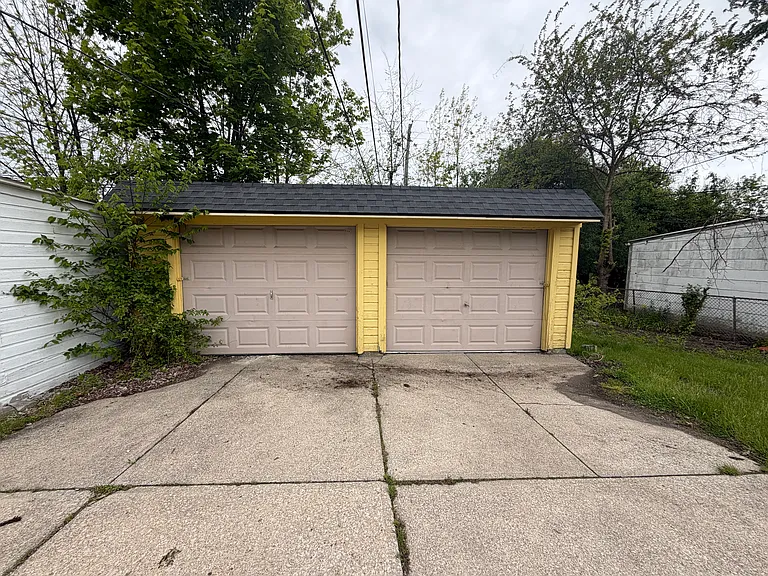 49 Forbes Rd — Photo 6