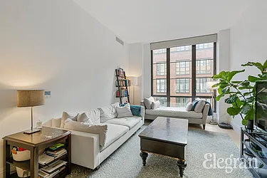 Rented by (Legacy) Elegran