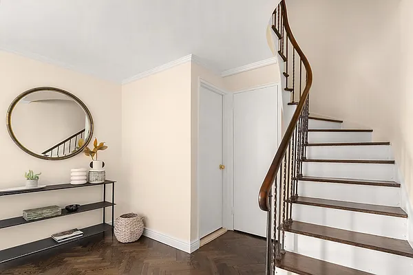 Sold by Compass | media 11