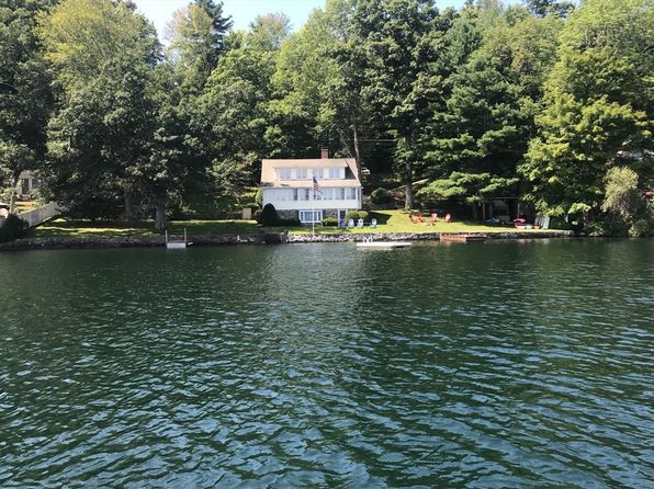 26 Mount Dan Rd, Sturbridge, MA 01566