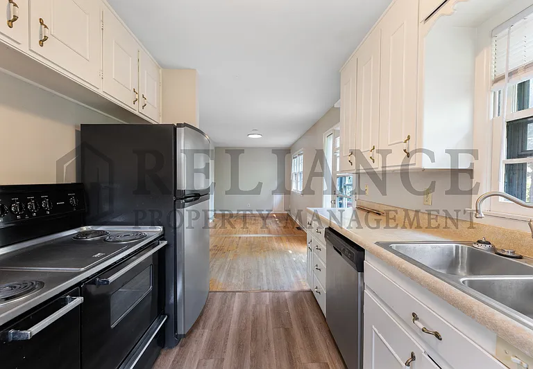 7809 E Gilbert St — Photo 11