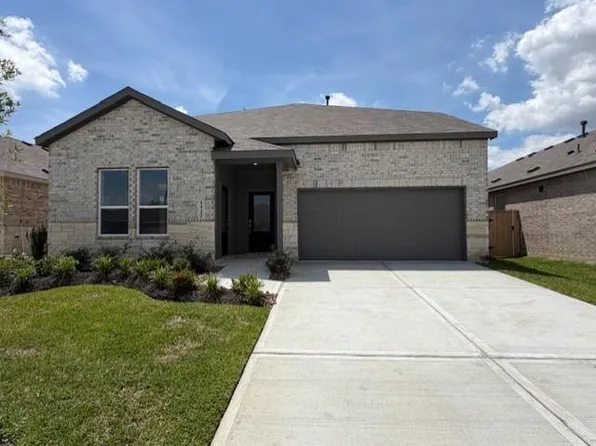 5422 Peacock Bass Dr, Baytown, TX 77521