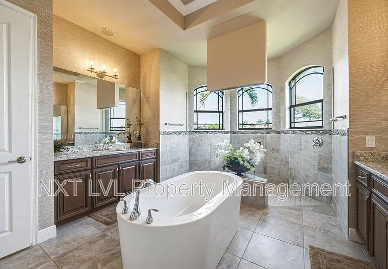 1406 Cape Coral Pkwy W — Photo 22