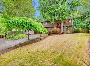 34376 Bridge View Dr NE, Kingston, WA 98346
