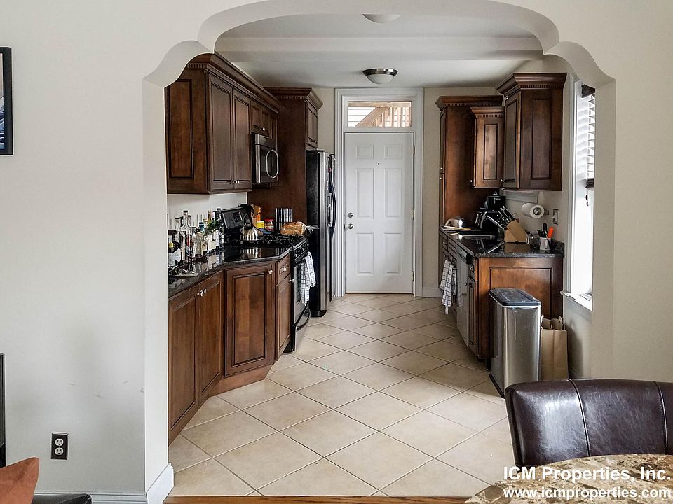 1st image of 4839 N Paulina St #1W