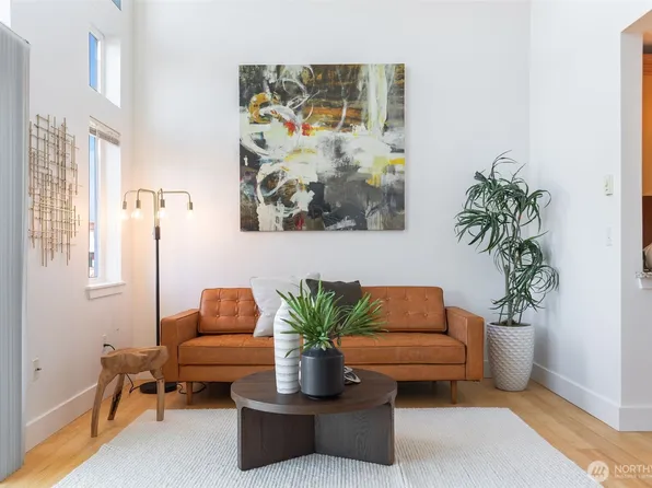 231 Belmont Avenue E #404, Seattle, WA 98102