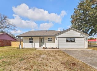 10027 Valley Sun Dr, Houston, TX 77078