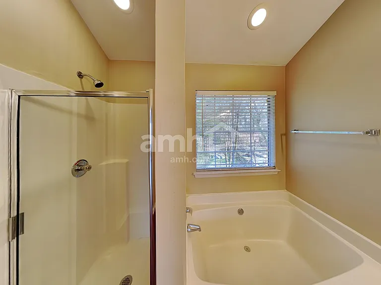 1617 Eagle Trace Dr — Photo 14