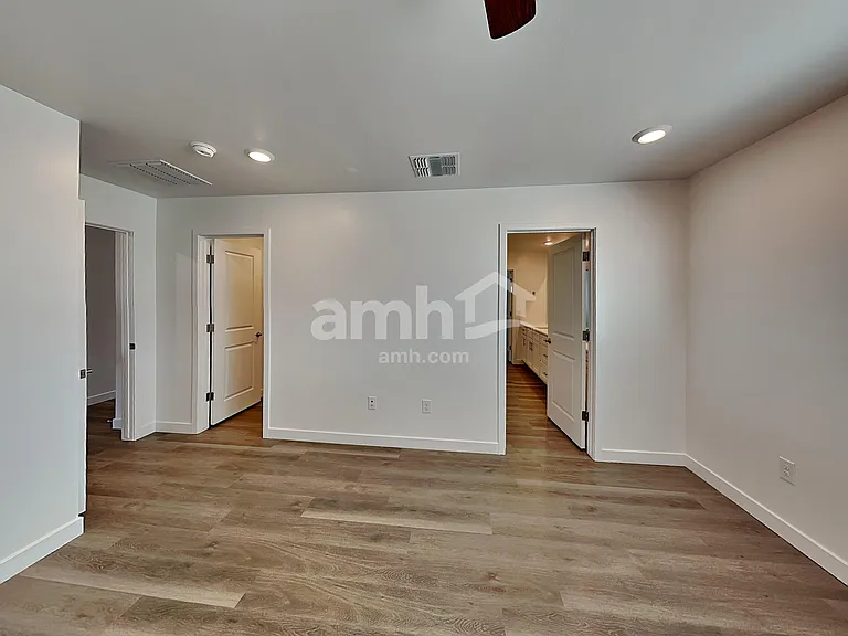 18489 W El Cortez Pl — Photo 8