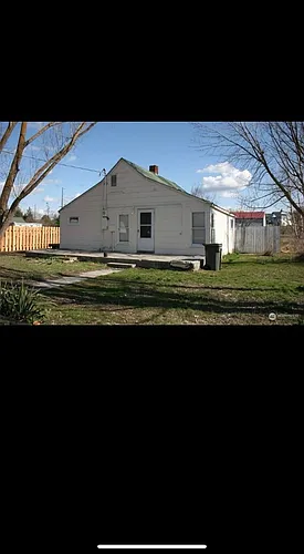 115 N Main St Photo 1